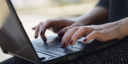 Jangan bertele-tele dalam paragraf - peraturan copywriting untuk tulisan di web .image: kudo.co.id Jangan bertele-tele dalam paragraf - peraturan copywriting untuk tulisan di web .image: kudo.co.id