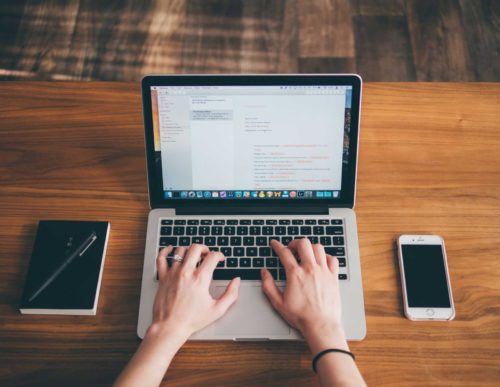 Banyak Perusahaan Memakai Jasa Penulis Konten - jasa penulis artikel. image : writerpas.com Banyak Perusahaan Memakai Jasa Penulis Konten - jasa penulis artikel. image : writerpas.com