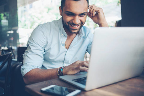 Meniru Itu Tidak Salah - jasa penulis artikel - istockphoto.com Meniru Itu Tidak Salah - jasa penulis artikel - istockphoto.com