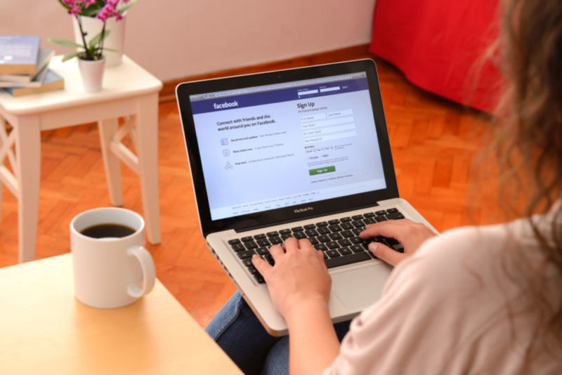 Facebook Ads adalah Facebook Ads adalah