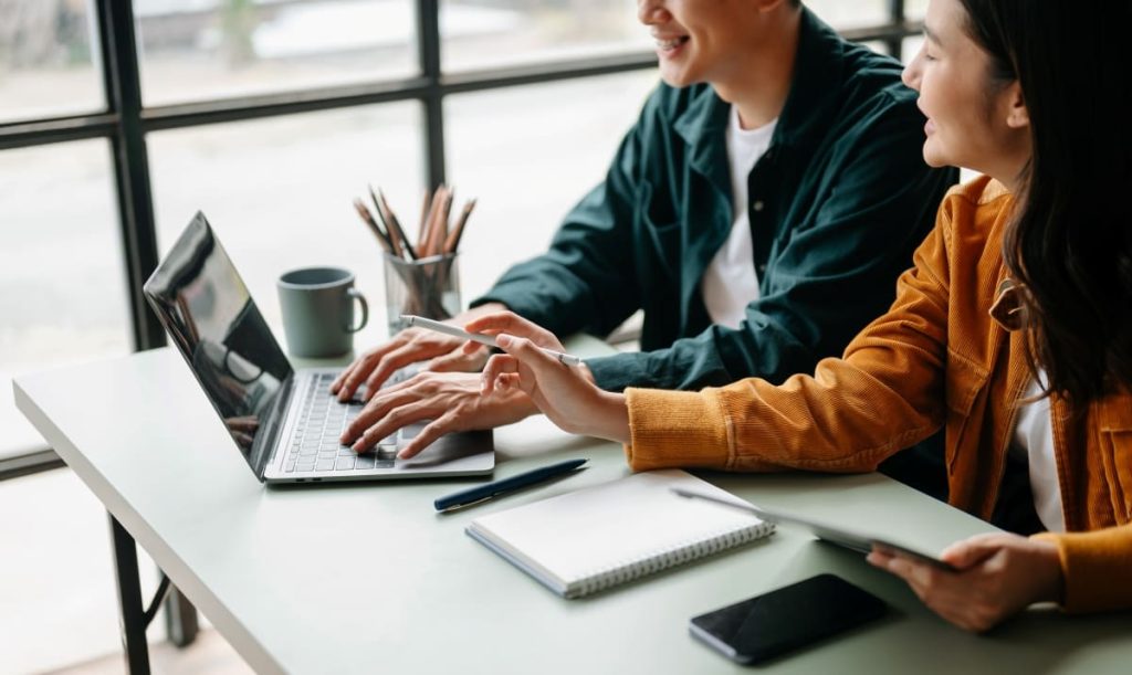 Perbedaan Copywriting dan Content Writing